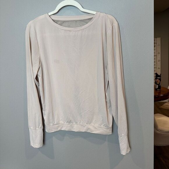 Zyia Long Sleeve Open Back Top Medium - Picture 1 of 8